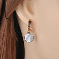Kép 3/4 - Rosegold Nemesacél Női Fülbevaló - Kagyló Berakás
