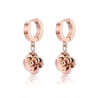 Kép 1/7 - Rosegold Nemesacél Rózsavirág Női Fülbevaló
