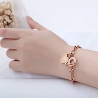 Kép 2/5 - Rosegold Nemesacél Női Karkötő - Idézetes Szív Medállal