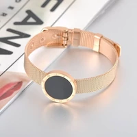 Kép 3/5 - Rosegold Nemesacél Mesh Női Karkötő - Római Szám Medál