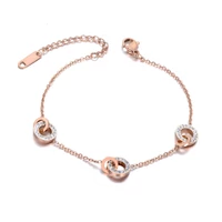 Kép 1/5 - Rosegold Nemesacél Női Karkötő - Kör Medálokkal
