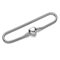Kép 1/2 - Nemesacél Charm Karkötő Alap - Szív Alakú Zárral