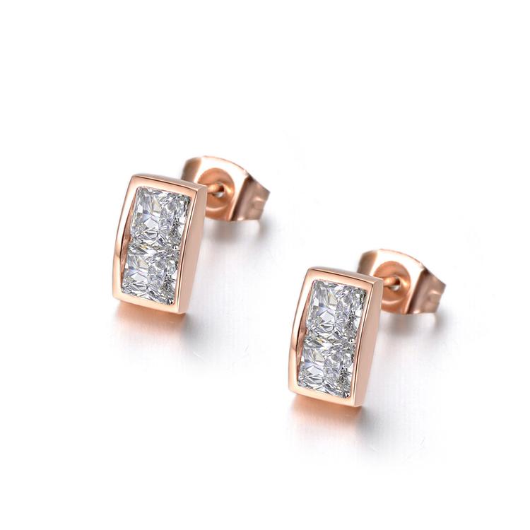 Elegáns Rosegold Nemesacél Női Fülbevaló Cirkónia Kő Berakással